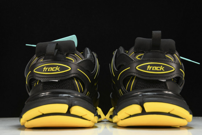 BALENGA TRACK SNEAKER 542023 W3AC1 1070