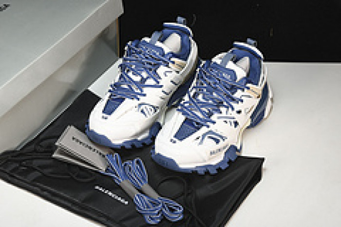 Ba*len*cia*ga track trainer  btt-077