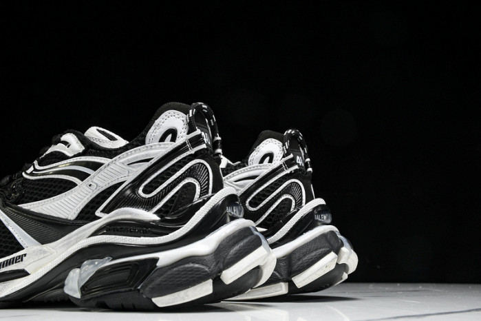Balenciaga RUNNR BTT-187