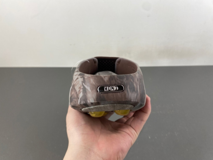 Mind 001 x CH HY5028-500