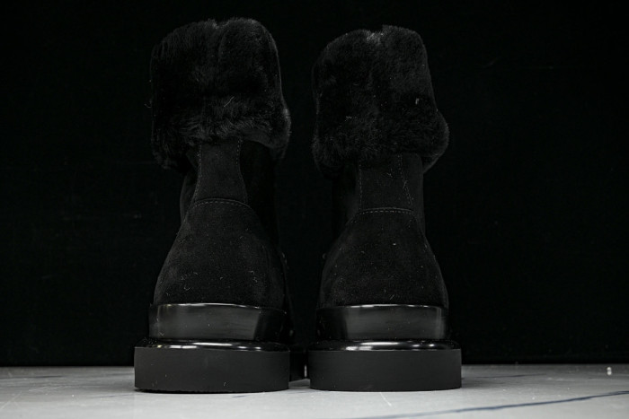 L**V**T* BOOTS LVTBS-056