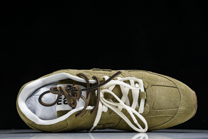 New Balance x Mi­uMi­u 530 MM-005