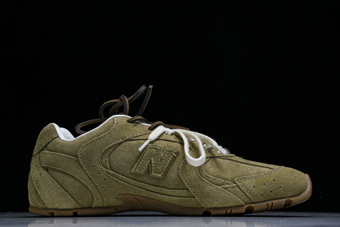 New Balance x Mi­uMi­u 530 MM-005