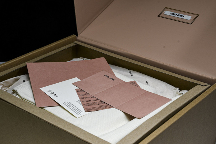 New Balance x Mi­uMi­u 530 MM-005