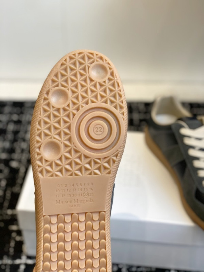 Ma*iso*n Mar*giela MAMA-0117
