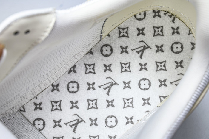LVT SNEAKERS LVSRS-0208