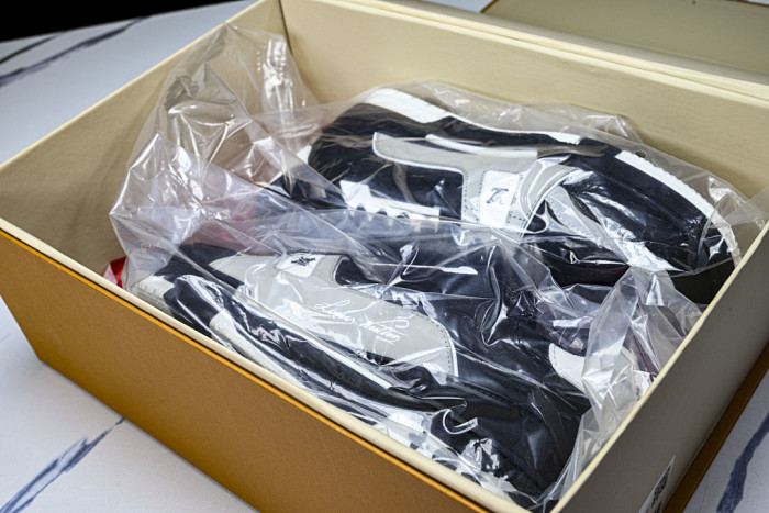 LVT SNEAKERS LVSRS-0196