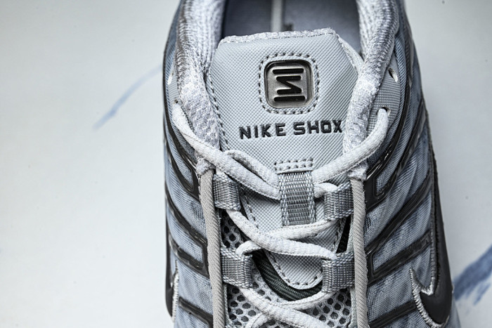 Nike Shox TL AV3595-015