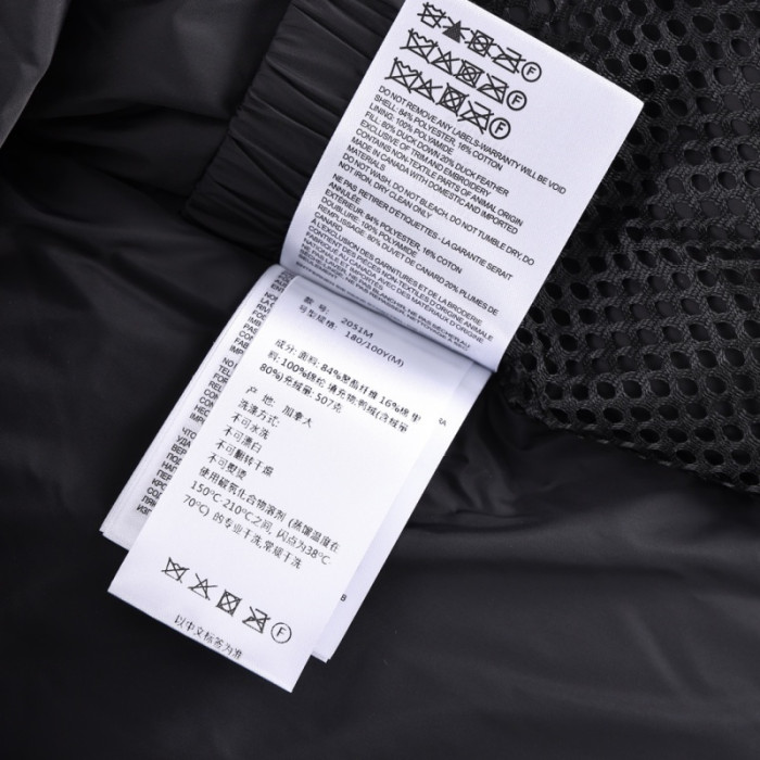 Can*a G00se clothes cgc-004