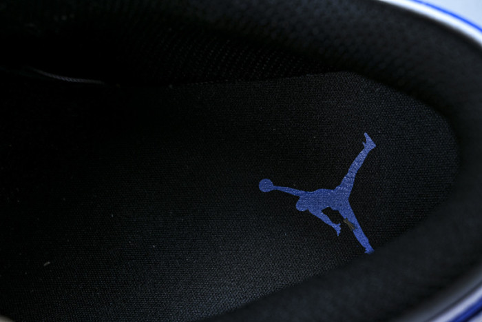 Air Jordan 1 Low 553558-140