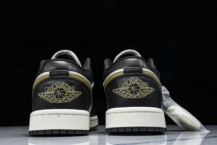 Air Jordan 1 Low DC0774-200