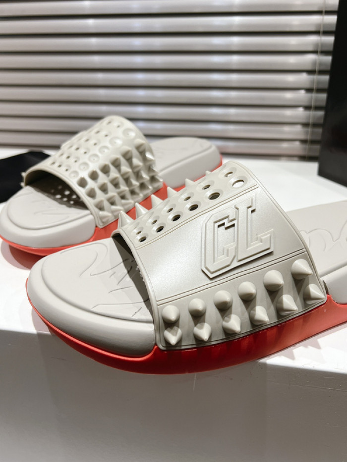 C*HRISTIAN L*BUBOUTIN SANDALS CLSS-002