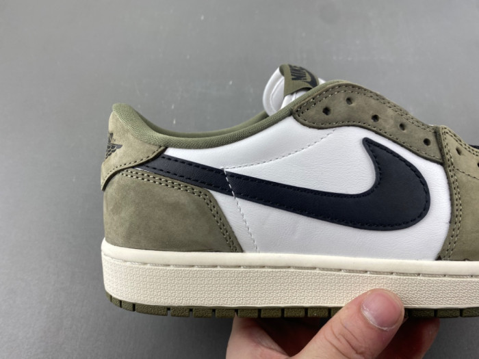 Air Jordan 1 Low OG HC6998-200