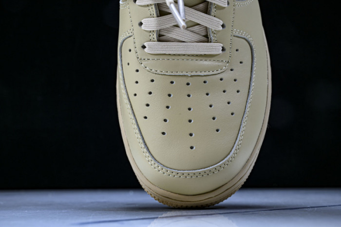 Kobe Bryant x Nike Air Force 1 Low University Gold FD6900-200