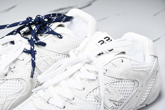 New Balance x MiuMiu 530 MM-004