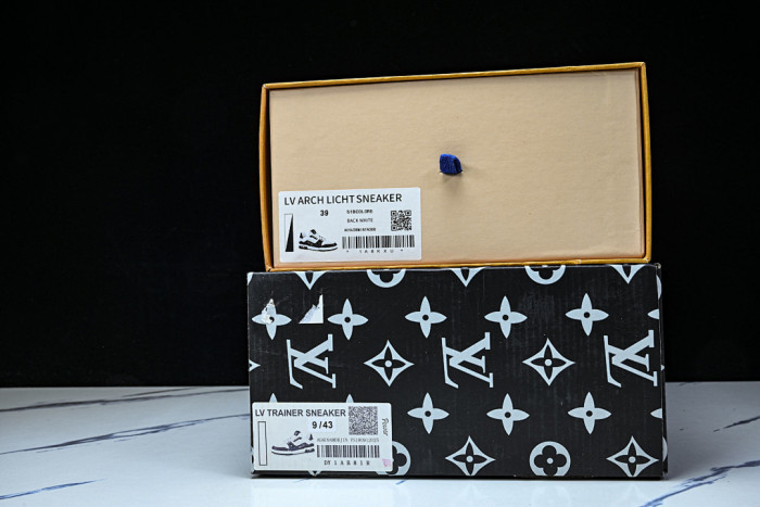 LVT SNEAKERS LVSRS-0164