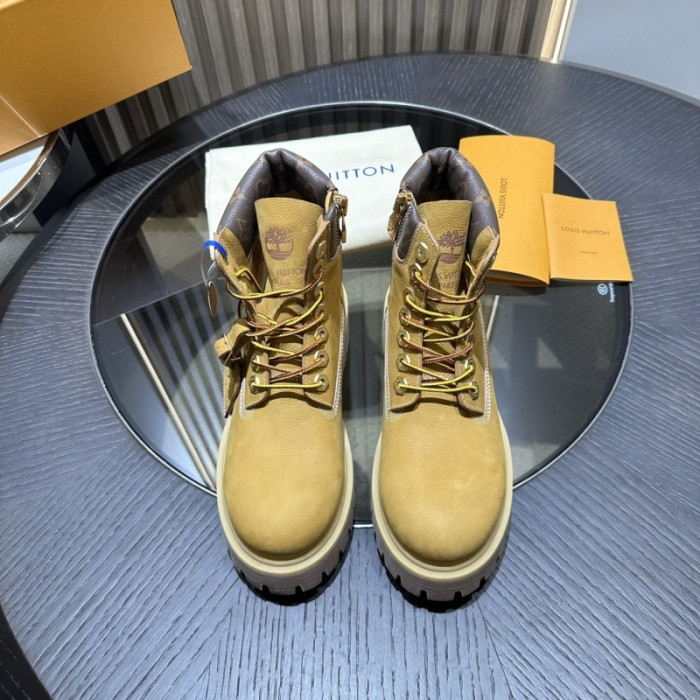 L**V**T* BOOTS LVTBS-045