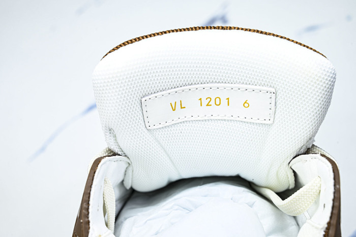 LVT SNEAKERS LVSRS-0172