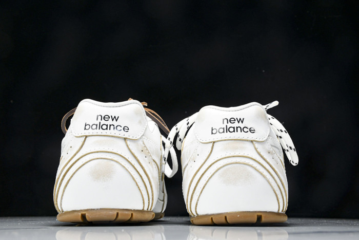 New Balance x MiuMiu 530 MM-002