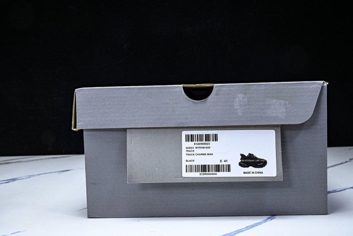 Ba1en*iaga Track 800590 BATK-009