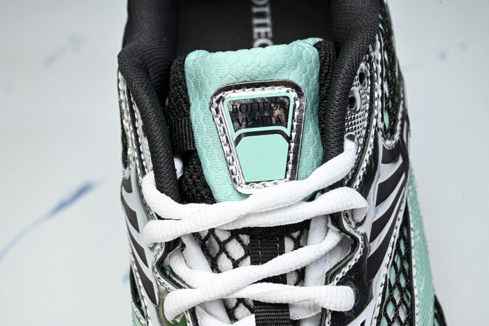 B0tt*ga Ven*ta SNEAKER BVS-063