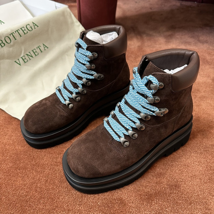 B0tt*ga Ven*ta SNEAKER BVBS-011
