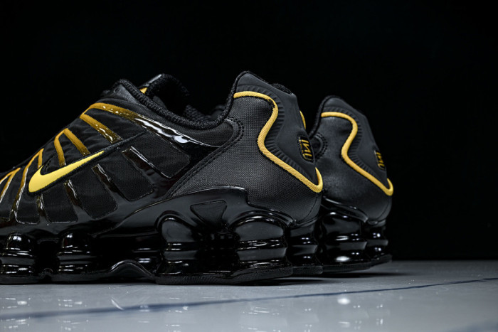 Nike Shox TL AV3595-013