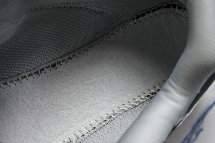 B0tt*ga Ven*ta SNEAKER BVS-062