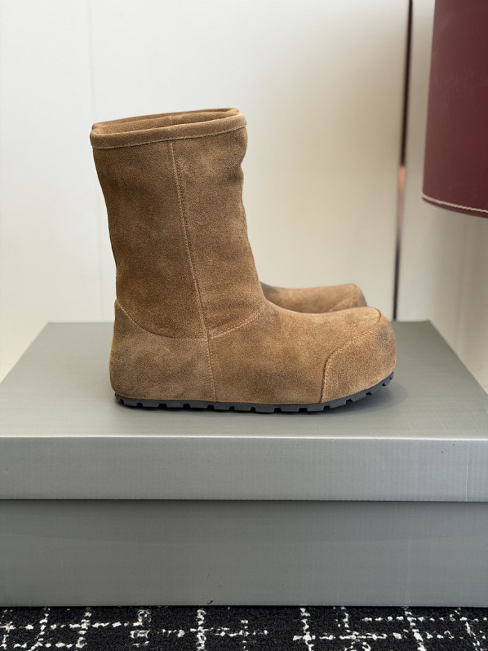 B*ALE*NGA BOOT BSB-052