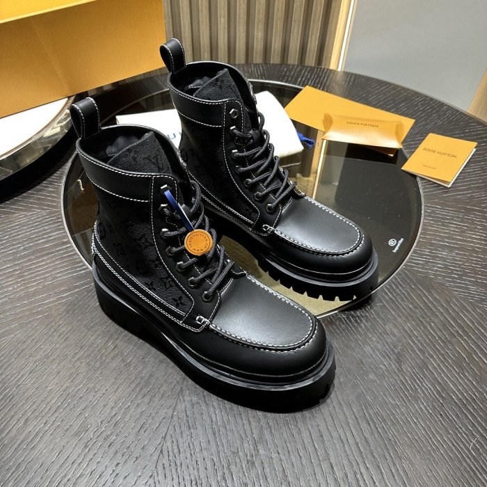 L**V**T* BOOTS LVTBS-061