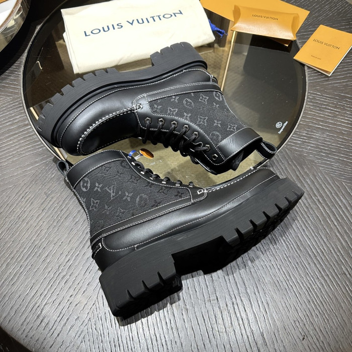L**V**T* BOOTS LVTBS-061