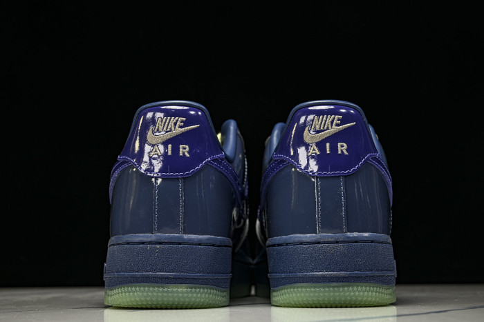 Nike Air Force 1 IO4489-400