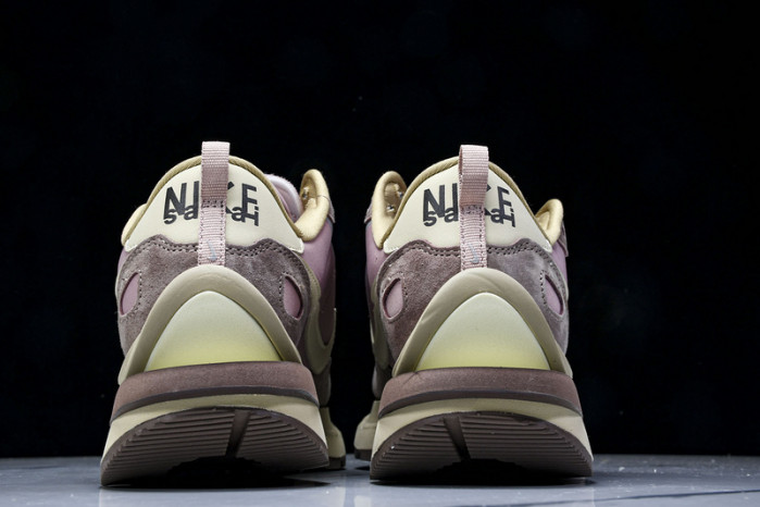 Sacai X VaporWaffle DD1875-301