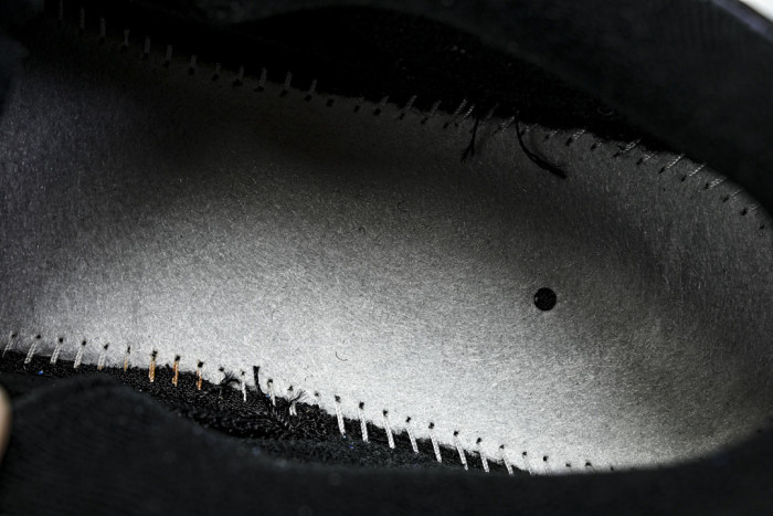 Undefeated x Nike Air Max 95 SP HQ1973-500