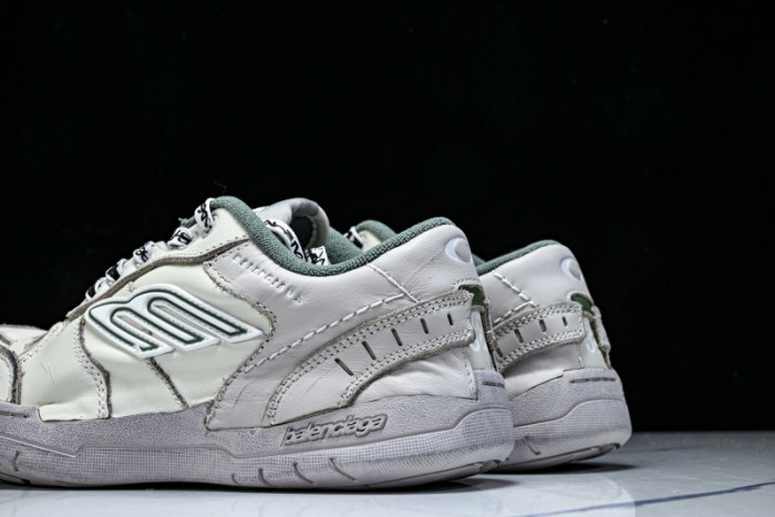 Ba1en*iaga hamptons worn-out wcurs-9930