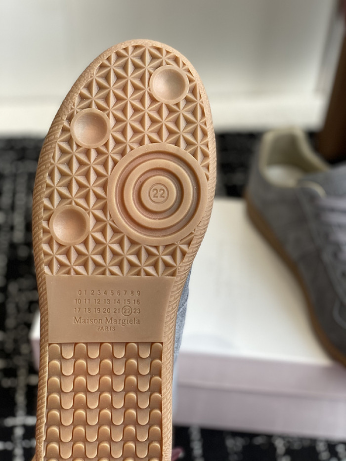 Ma*iso*n Mar*giela MAMA-093