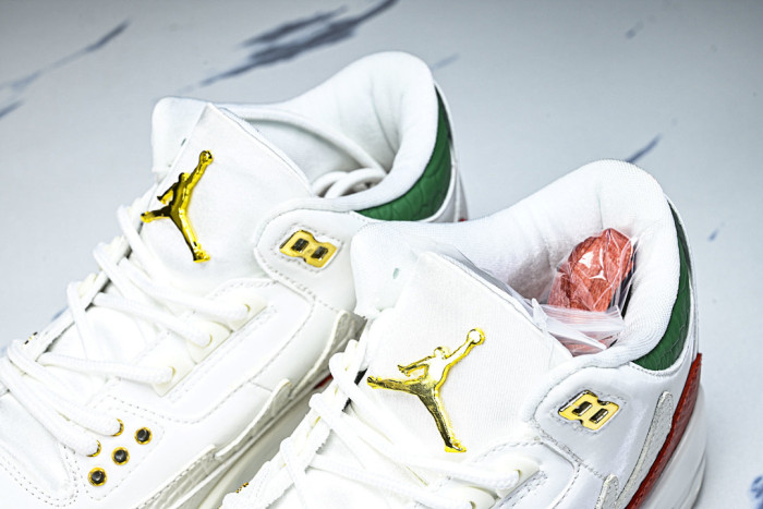 Air Jordan 3 Mexico "El Vuelo" IO1752-100