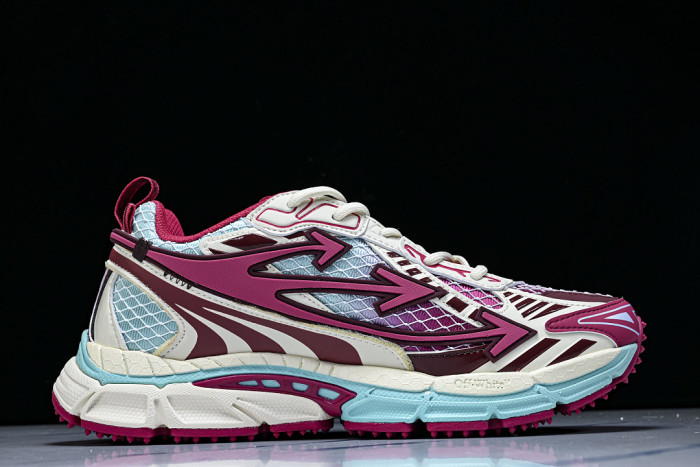 C/O​ SNEAKERS CO-069