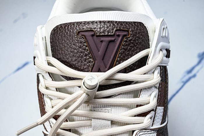 L*VT TRAINER MAXI LVSMS-004