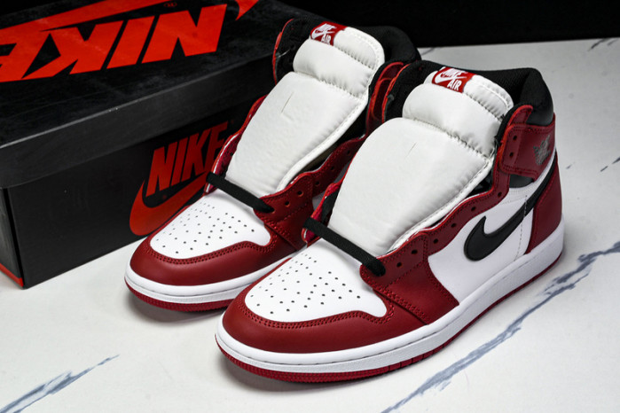 Jordan 1 Retro Chicago 555088-101