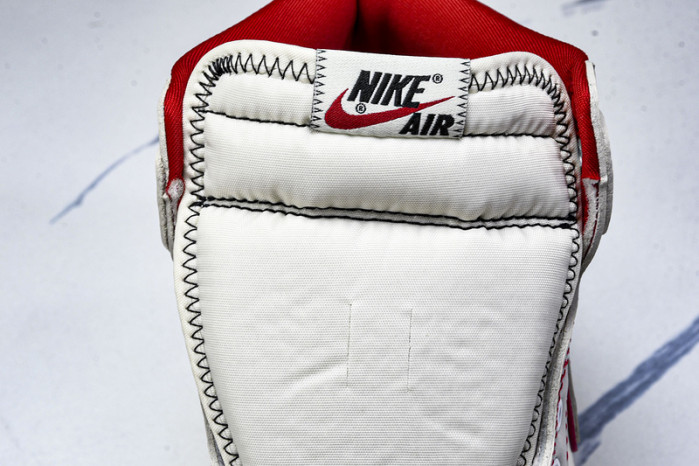 Jordan 1 Retro High Phantom Gym Red 555088-160