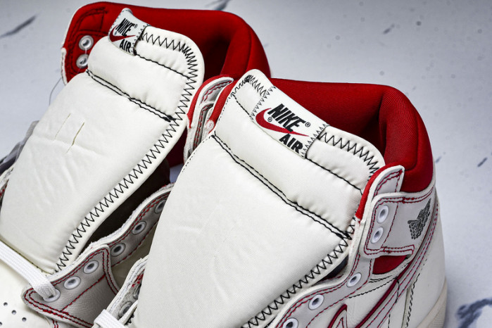 Jordan 1 Retro High Phantom Gym Red 555088-160