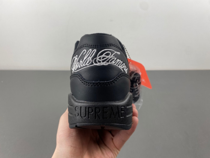 Supreme x Nike Air Max 1
