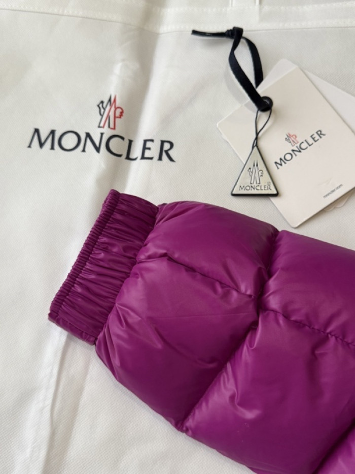 M0NCLER J-050
