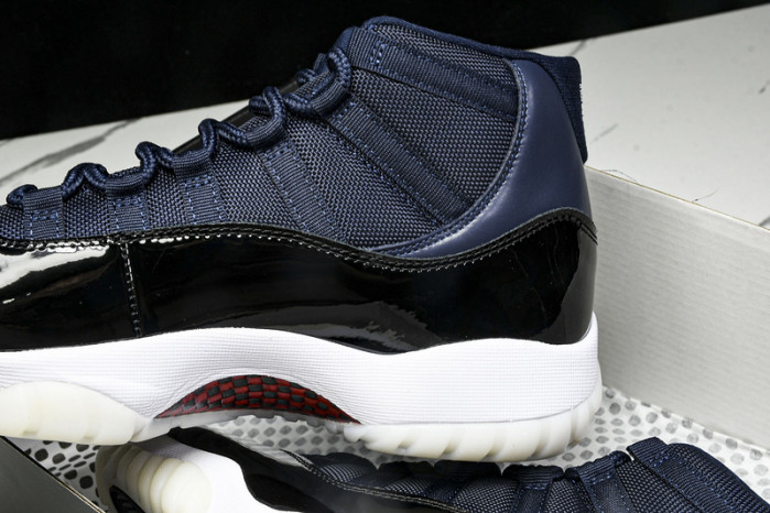 Air Jordan 11 CT8012-406