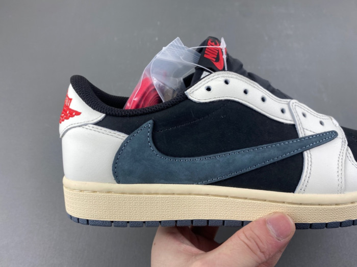 Travis Scott x Air Jordan AJ 1 Low DZ4137-700