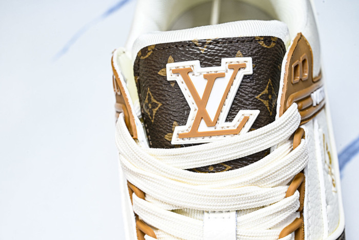 LVT SNEAKERS LVSRS-0184