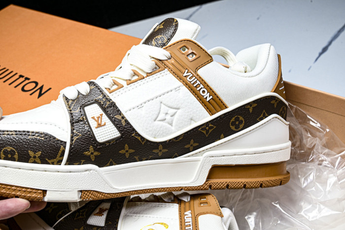 LVT SNEAKERS LVSRS-0184