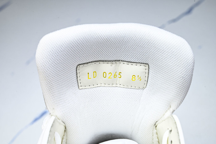 LVT SNEAKERS LVSRS-0279