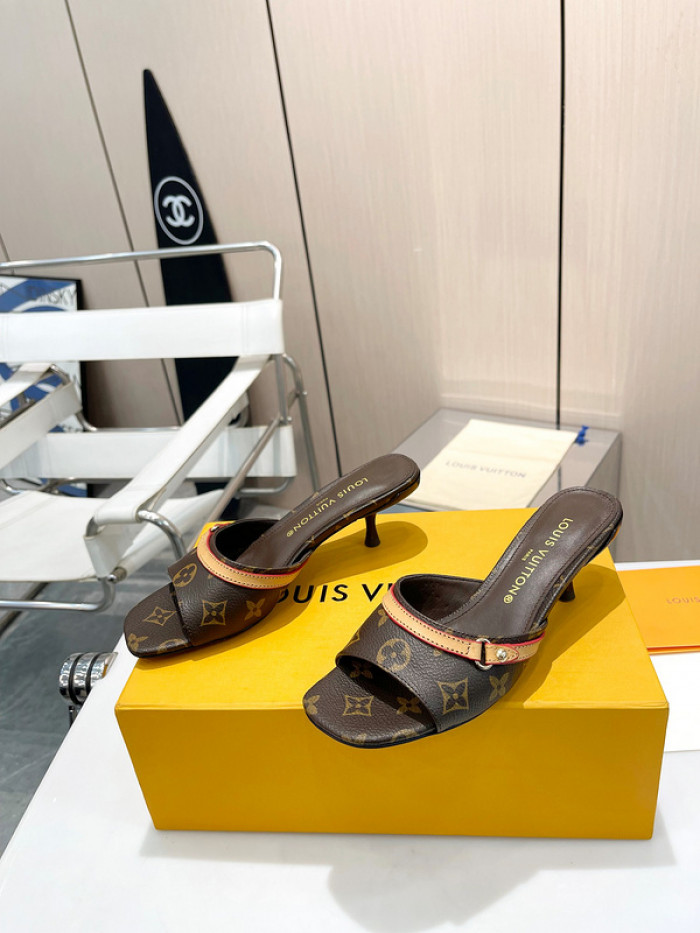 LO** VUI* HIGH-HEELED LHH-007